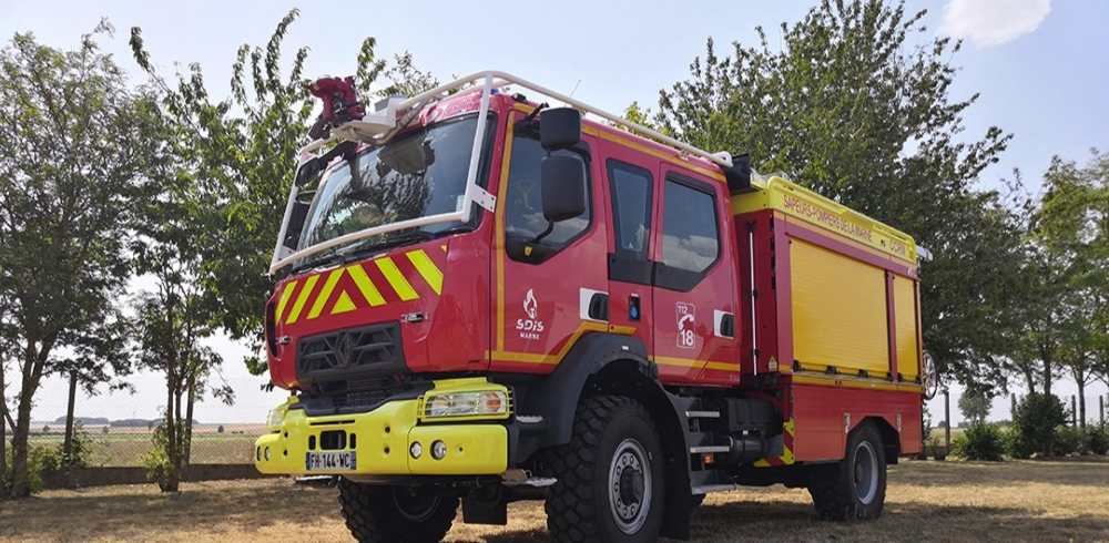 Engin de secours des sapeurs-pompiers de la Marne